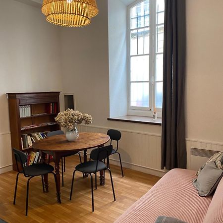 Grand Studio Style Bordelais Dans Le Triangle D'Or Burdeos Exterior foto